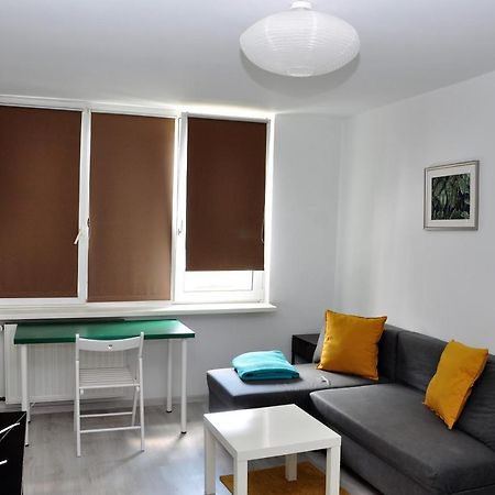 Prudentia Apartments Moko Economy 2 Warsawa Bagian luar foto